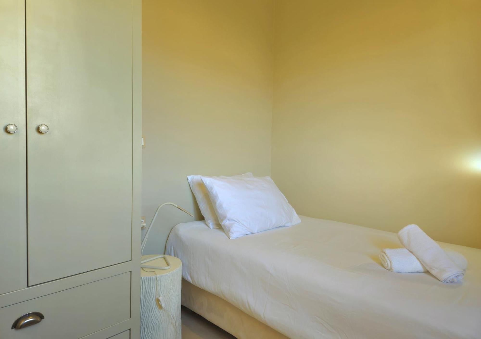 Mary'S Luxury Apartment Plytra 1 Екстер'єр фото