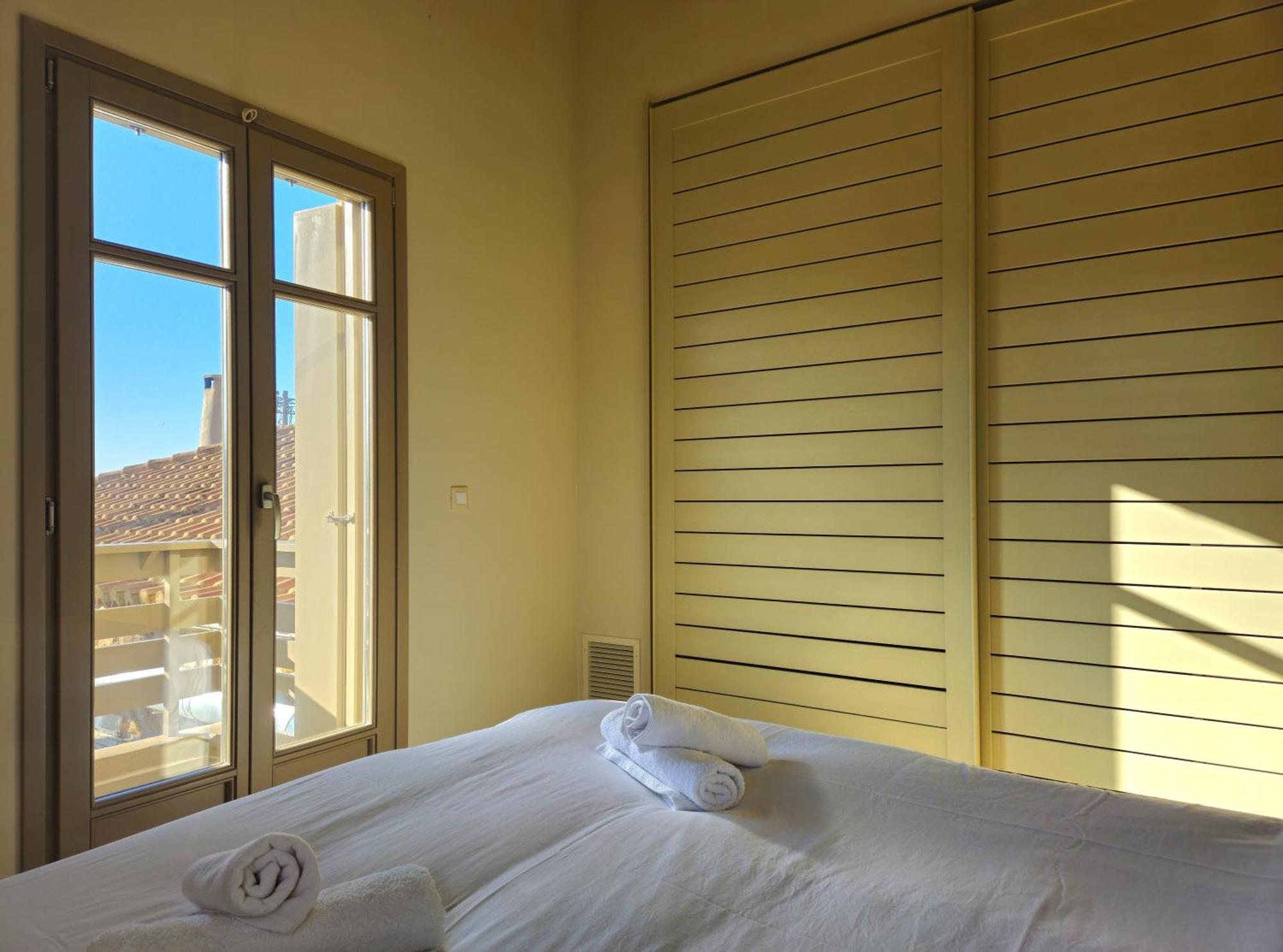 Mary'S Luxury Apartment Plytra 1 Екстер'єр фото